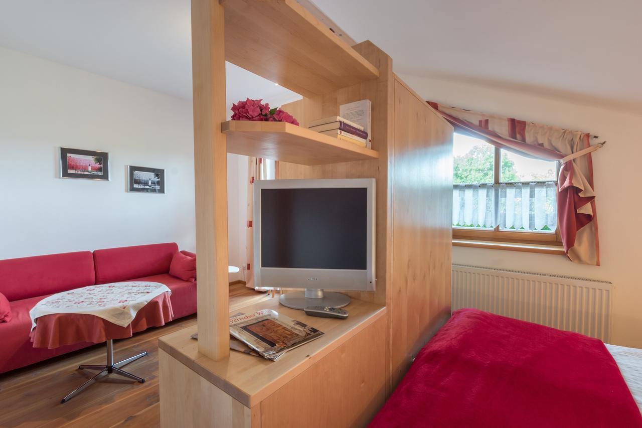 Pension Zum Ebenstein Am Donausteig Untergriesbach Buitenkant foto